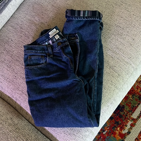 L.L. Bean Medium Wash Fleece Lined Denim Jeans Relaxed Fit Size 6 Women's B20 - Picture 13 of 13